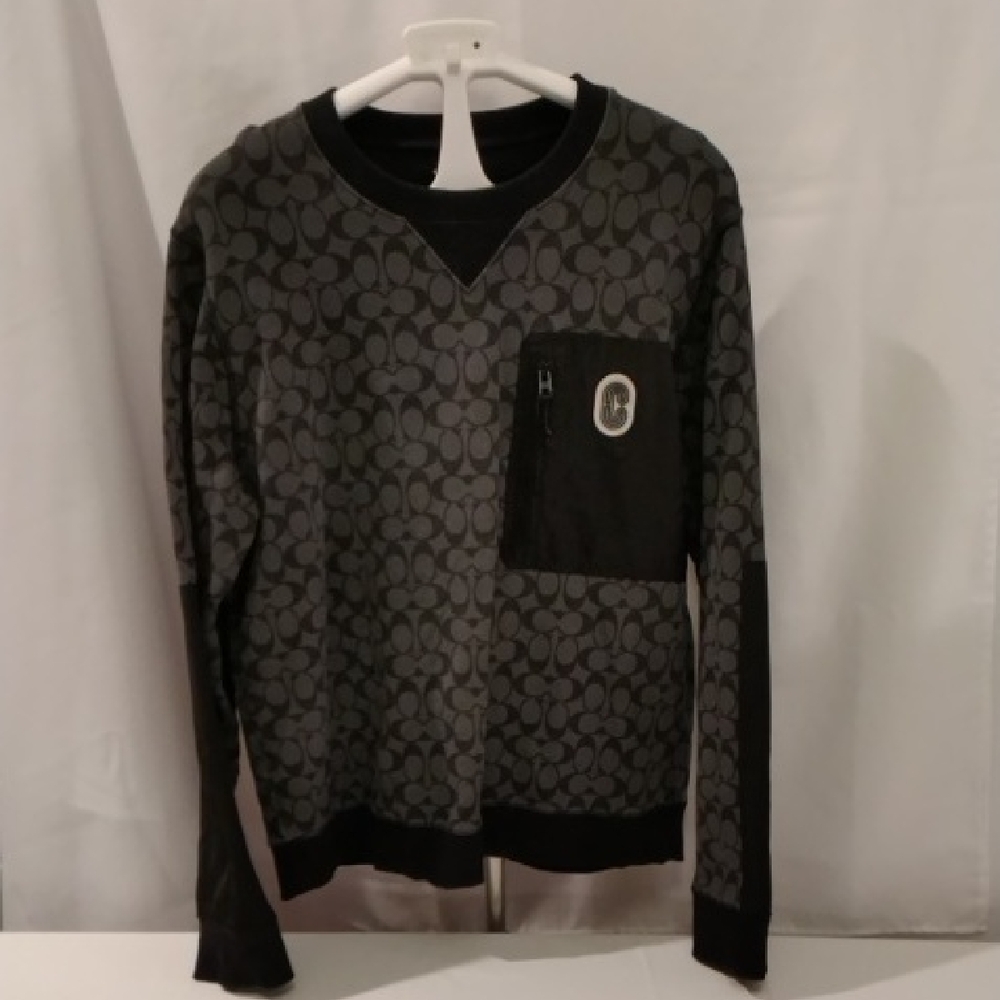 Coach Men's Black and Gray Patterned Crewneck Sweater
